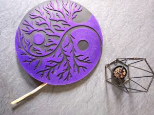 Cercle sacré Yin et Yang violet☯️